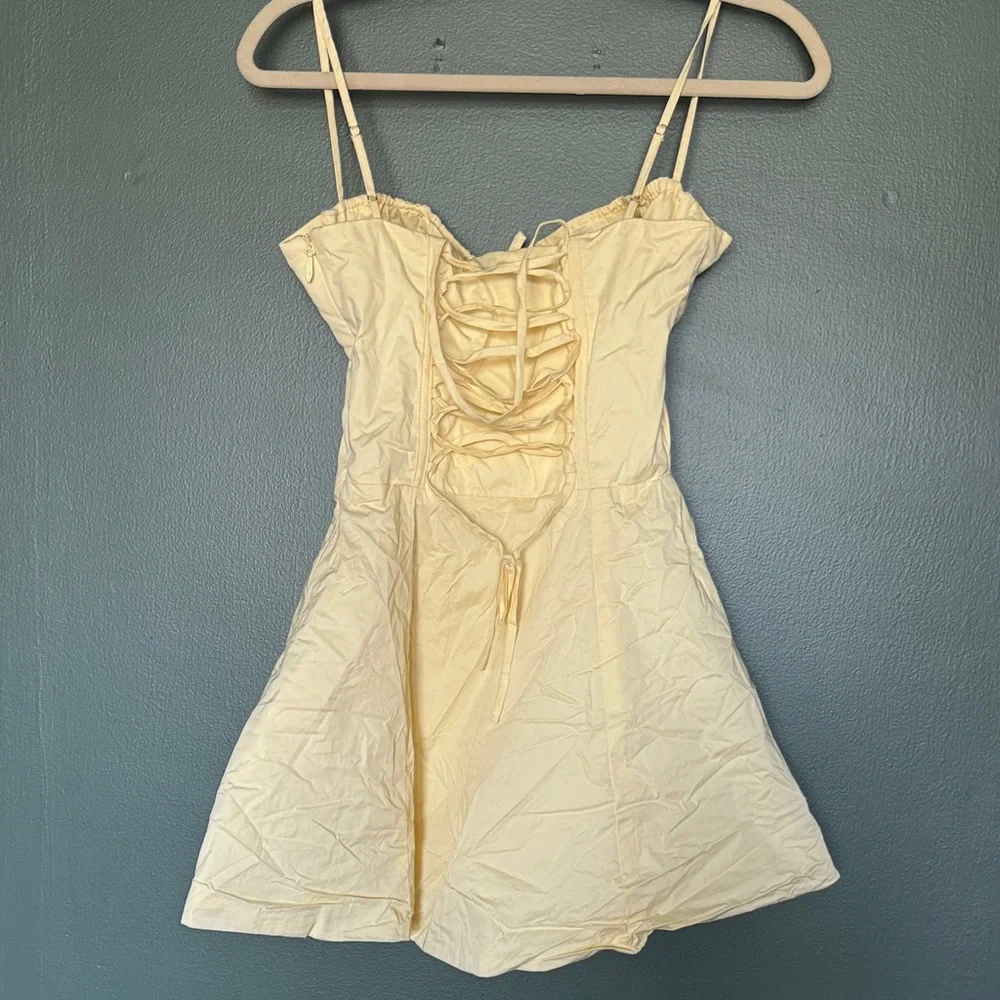 Baby boo corset Dress in Pale Yellow - Picture 2 of 7